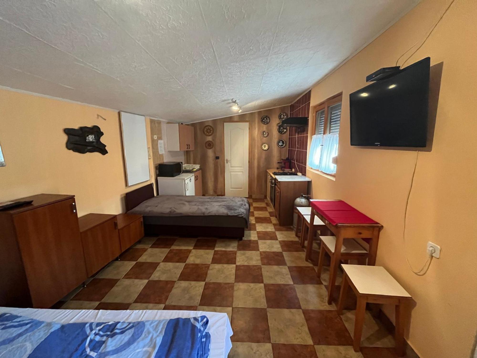 Tiszavirag Apartman Tiszakeszi Exterior foto